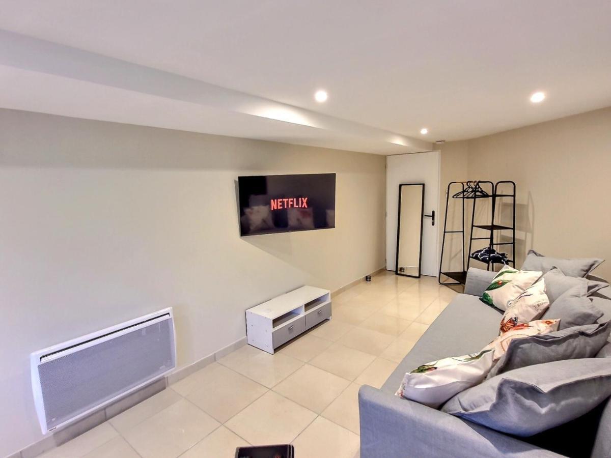Le Petit Rocher 30M2- Studio Standing 3 Etoiles Saint-Aignan-Grand-Lieu Bagian luar foto